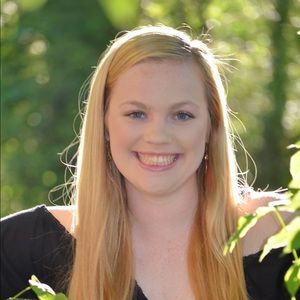 Meet your Posher, Mikayla